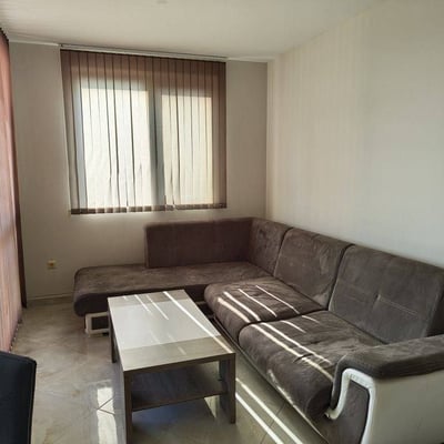 Miete einer geräumigen 3-Zimmer-Wohnung, 92 m², Villa Mare, Varna, Bulgarien